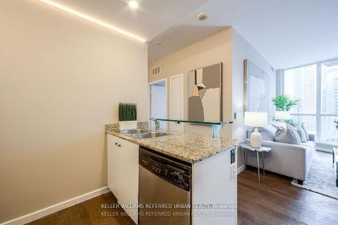 Photo 13 at 2501 - 218 Queens Quay W, Waterfront Communities C1, Toronto