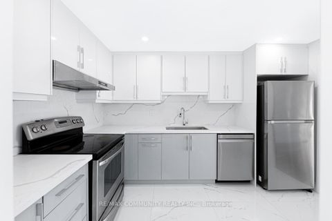 Photo 8 at 1102 - 3380 Eglinton Avenue E, Scarborough Village, Toronto