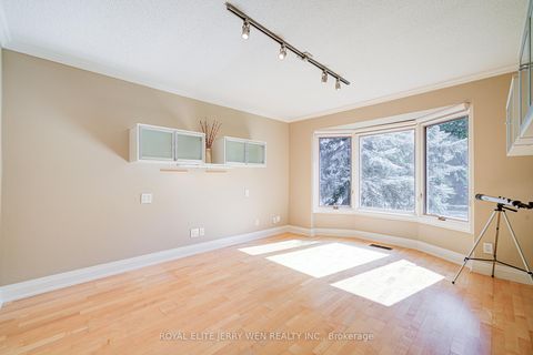 Photo 6 at 36 Cheval Drive, Don Mills, Toronto