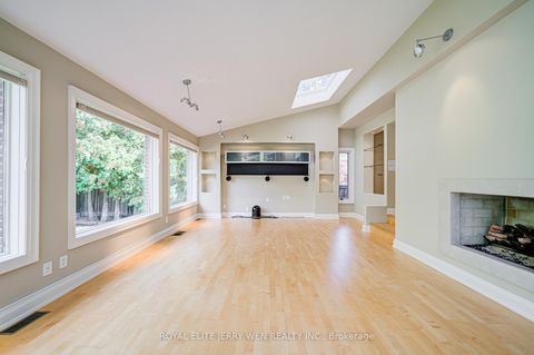 Photo 15 at 36 Cheval Drive, Don Mills, Toronto