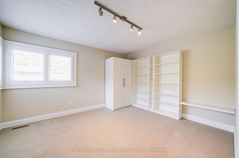 Photo 30 at 36 Cheval Drive, Don Mills, Toronto