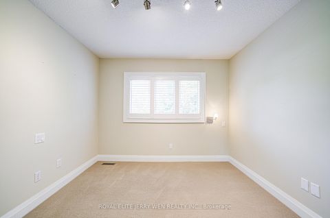 Photo 33 at 36 Cheval Drive, Don Mills, Toronto