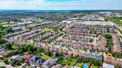 Photo 47 at 9 Stonebriar Drive, Maple, Vaughan