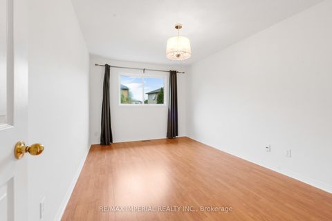 Photo 24 at 99 Islay Crescent, Maple, Vaughan