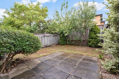 Photo 34 at 99 Islay Crescent, Maple, Vaughan