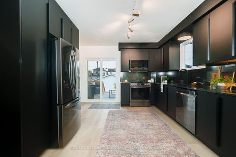 Photo 12 at 282 Earlscourt Avenue, Fairbank, Toronto