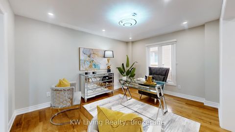 Photo 6 at 45 Chiltern Hill, Bayview Hill, Richmond Hill