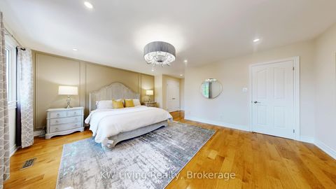 Photo 19 at 45 Chiltern Hill, Bayview Hill, Richmond Hill