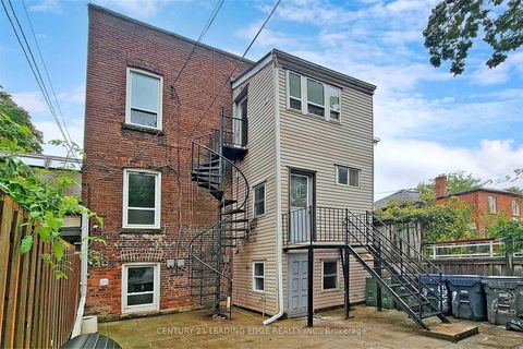 Photo 26 at 233 BORDEN Street, University, Toronto