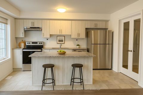 Photo 3 at 7 Silo Mews, Rural Barrie Southeast, Barrie