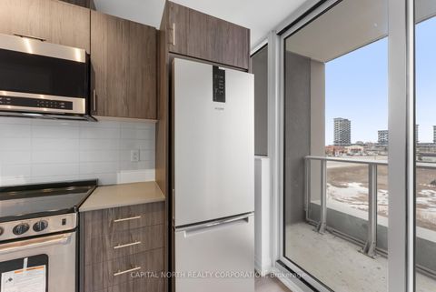 Photo 10 at 422 - 412 Silver Maple Road, JM Joshua Meadows, Oakville