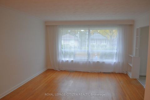 Photo 3 at 47 Barkwin Drive, Beaumonde Heights, Toronto