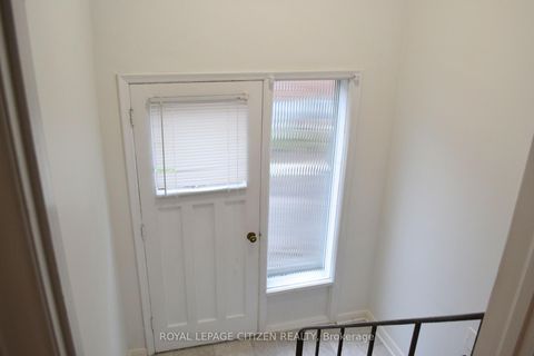 Photo 7 at 47 Barkwin Drive, Beaumonde Heights, Toronto