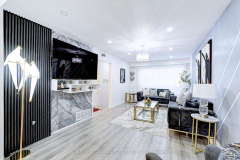 Photo 5 at 41 - 81 Brookmill Boulevard, L'Amoreaux, Toronto