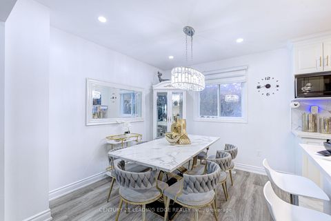 Photo 7 at 41 - 81 Brookmill Boulevard, L'Amoreaux, Toronto