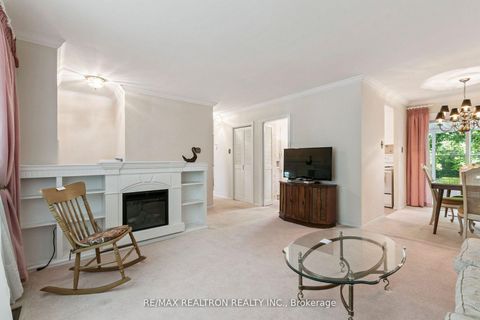 Photo 12 at 27 Elfreda Boulevard, Birchmount, Toronto
