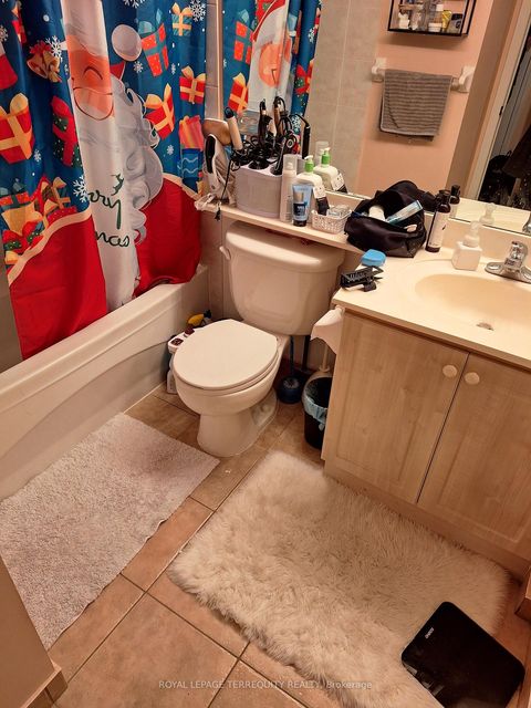 Photo 4 at 515 - 153 Beecroft Road, Westgate, Toronto