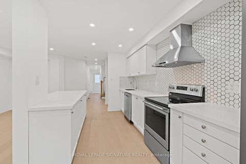 Photo 9 at 1130 Westview Terrace, WT West Oak Trails, Oakville