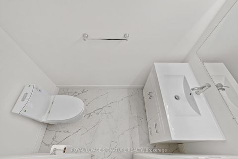 Photo 14 at 1130 Westview Terrace, WT West Oak Trails, Oakville