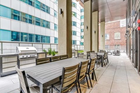 Photo 4 at 3625 - 28 Widmer Street, Waterfront Communities C1, Toronto