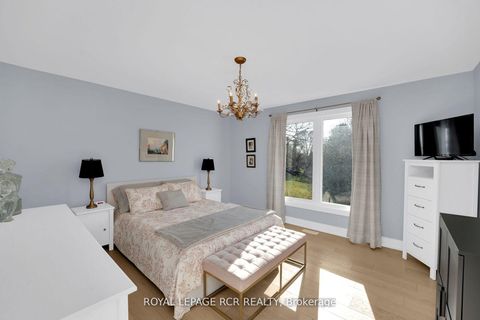 Photo 21 at 8 Cook Drive, Pottageville, King