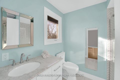 Photo 23 at 8 Cook Drive, Pottageville, King