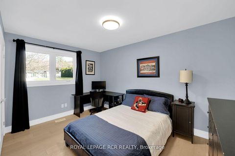 Photo 24 at 8 Cook Drive, Pottageville, King