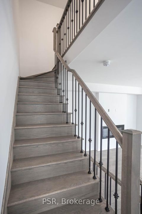 Photo 13 at 424 Rockwell Common, JM Joshua Meadows, Oakville