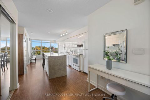 Photo 5 at 305 - 15 Singer Court, Bayview Village, Toronto