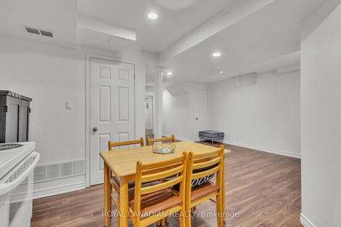 Photo 31 at 6 Mediterra Drive, Vellore Village, Vaughan