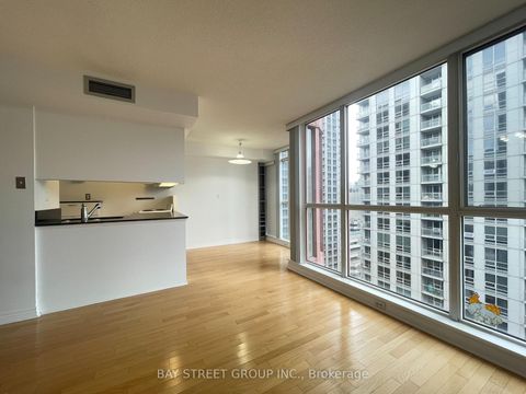 Photo 3 at 1910 - 736 Bay Street, Bay Street Corridor, Toronto