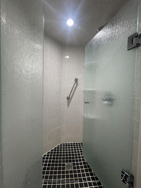 Photo 14 at 1910 - 736 Bay Street, Bay Street Corridor, Toronto