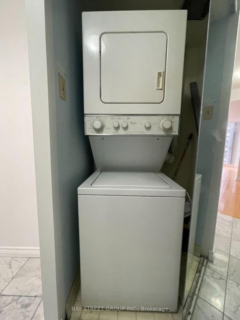 Photo 18 at 1910 - 736 Bay Street, Bay Street Corridor, Toronto