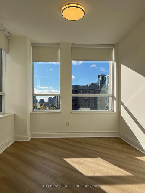 Photo 3 at 1024 - 15 NorthTown Way, Willowdale East, Toronto