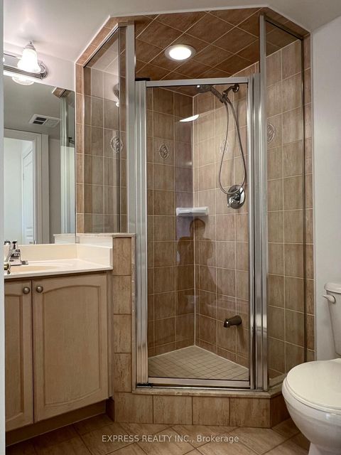 Photo 5 at 1024 - 15 NorthTown Way, Willowdale East, Toronto