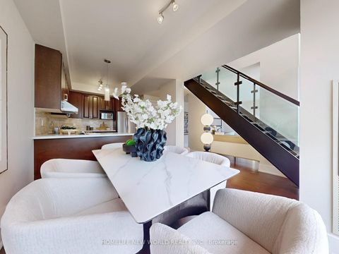 Photo 10 at 621 - 120 Homewood Avenue, North St. James Town, Toronto