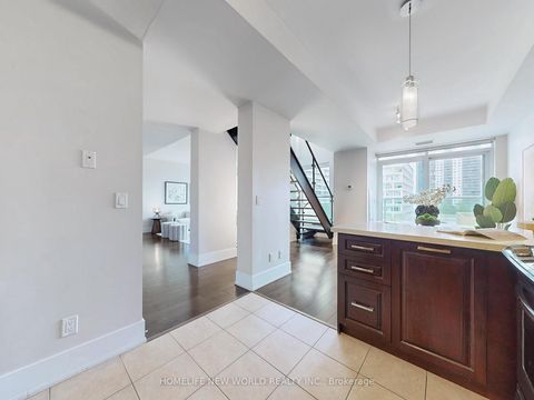 Photo 13 at 621 - 120 Homewood Avenue, North St. James Town, Toronto