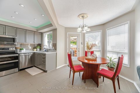 Photo 12 at 45 Bradshaw Street, Bowmanville, Clarington