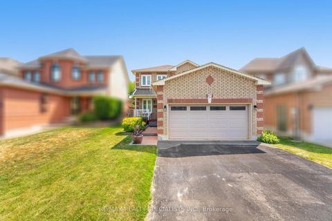 Photo 40 at 45 Bradshaw Street, Bowmanville, Clarington