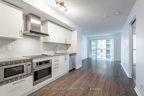 Photo 9 at 421 - 352 Front Street W, Waterfront Communities C1, Toronto