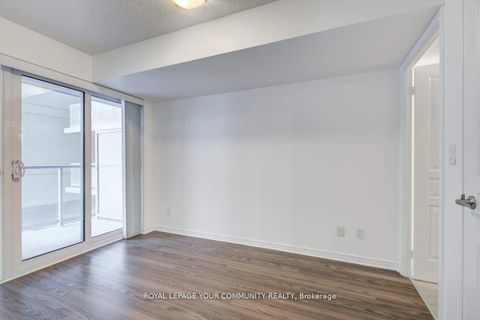 Photo 12 at 421 - 352 Front Street W, Waterfront Communities C1, Toronto