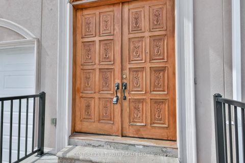 Photo 7 at 16 GRAY Lane, South Shore, Barrie