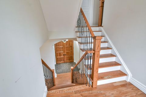 Photo 20 at 16 GRAY Lane, South Shore, Barrie