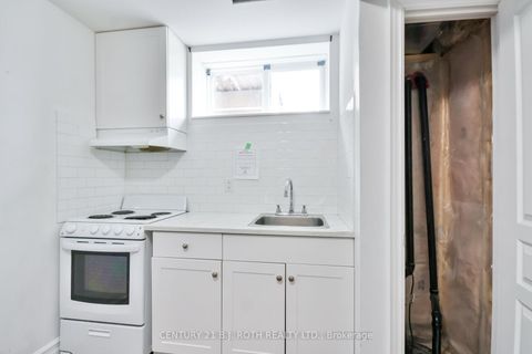 Photo 39 at 16 GRAY Lane, South Shore, Barrie