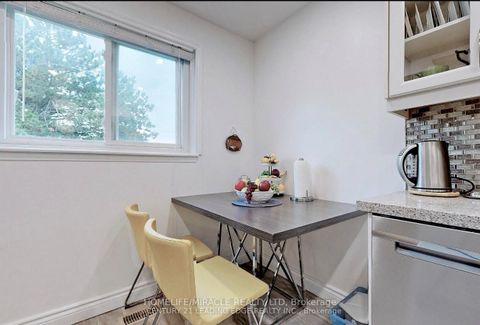 Photo 13 at 28 Scotney Grove, Malvern, Toronto