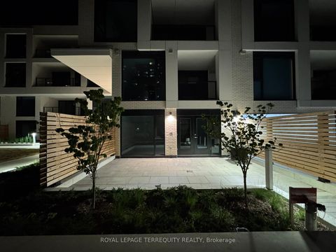 Photo 17 at 103 - 200 Keewatin Avenue, Mount Pleasant East, Toronto