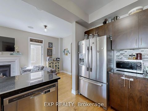 Photo 8 at 9 Samba Street, Oak Ridges, Richmond Hill