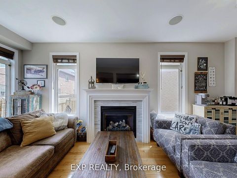 Photo 11 at 9 Samba Street, Oak Ridges, Richmond Hill