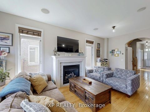 Photo 12 at 9 Samba Street, Oak Ridges, Richmond Hill