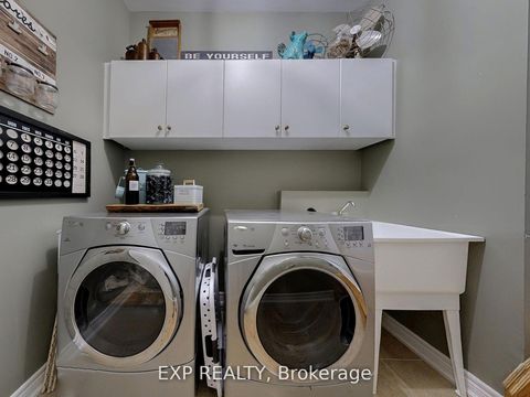 Photo 18 at 9 Samba Street, Oak Ridges, Richmond Hill